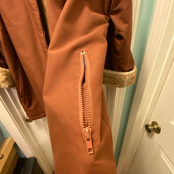 EUC Vintage London Fog Fur Lined hooded Coat - Picture 3 of 11